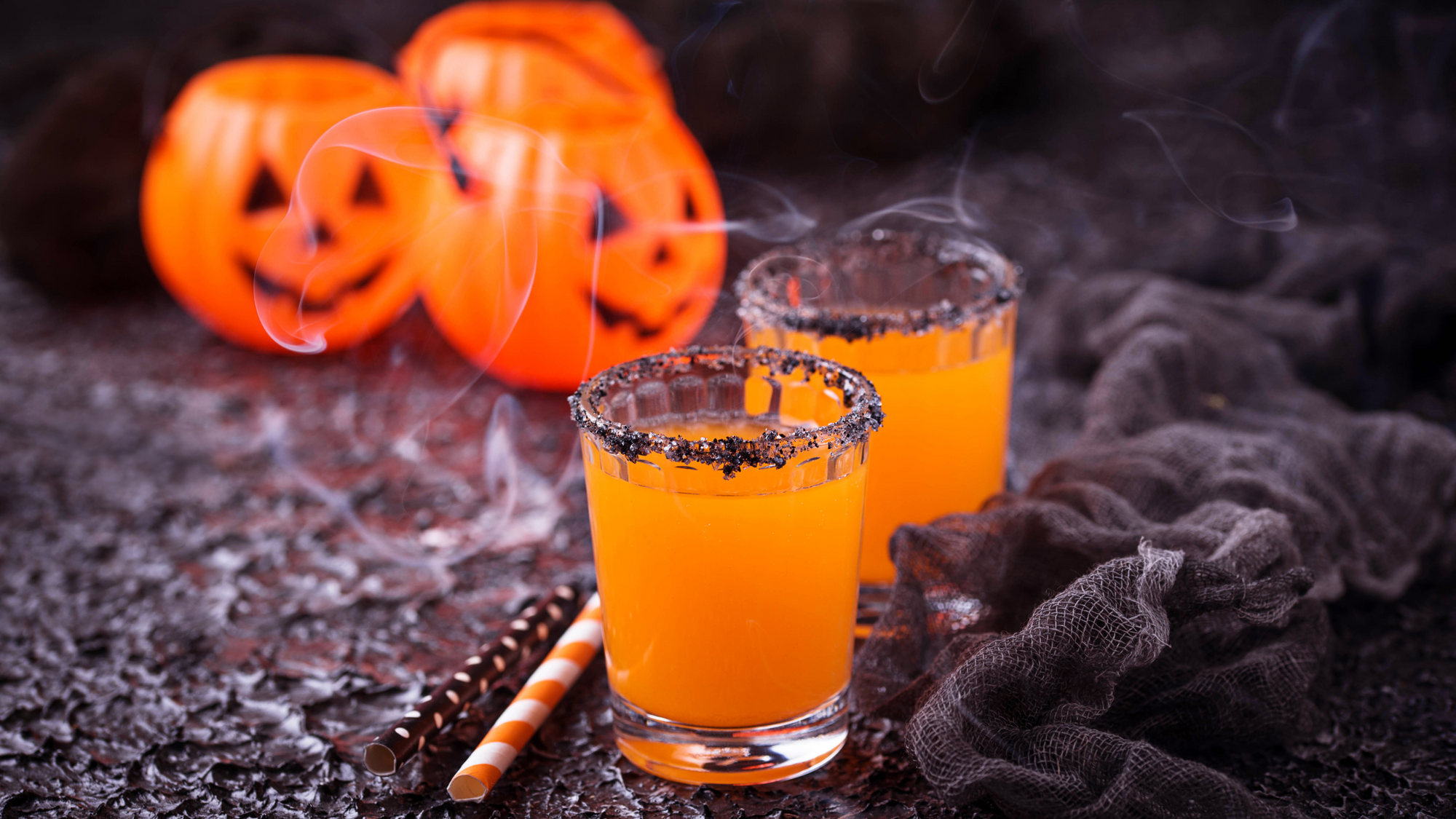 Hocus Pocus Fizz - Hocus Pocus Inspired Cocktail